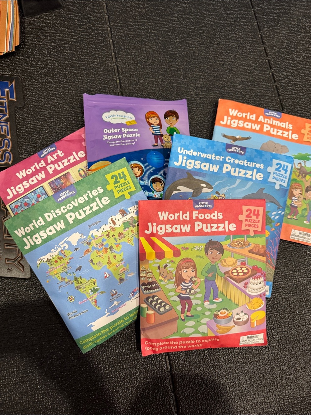 Little passport set of 6 Jigsaw puzzles